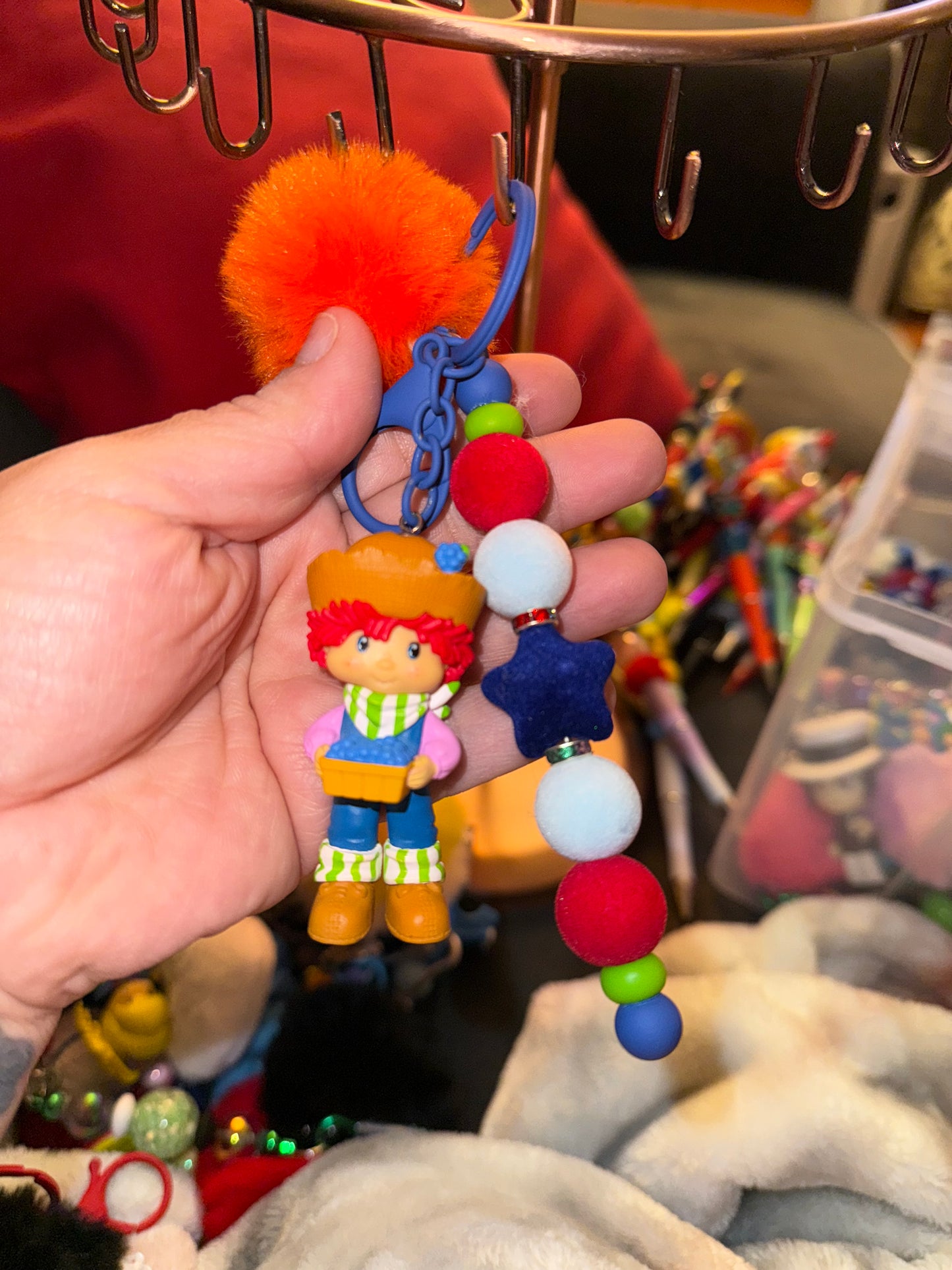 Bling It, Zip It, Charm It – Bag Charms, Keychains & Zipper Pulls That Pop! 💥🎉🪄