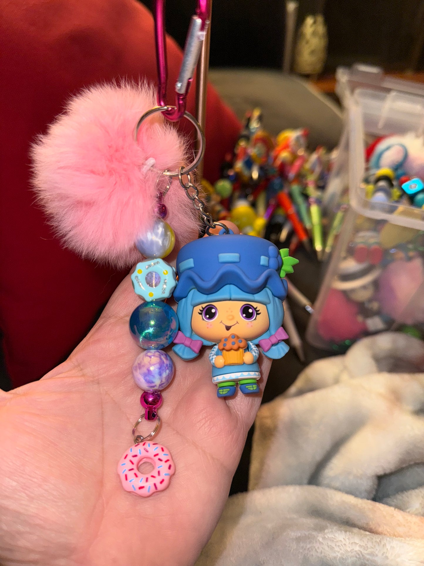 Bling It, Zip It, Charm It – Bag Charms, Keychains & Zipper Pulls That Pop! 💥🎉🪄
