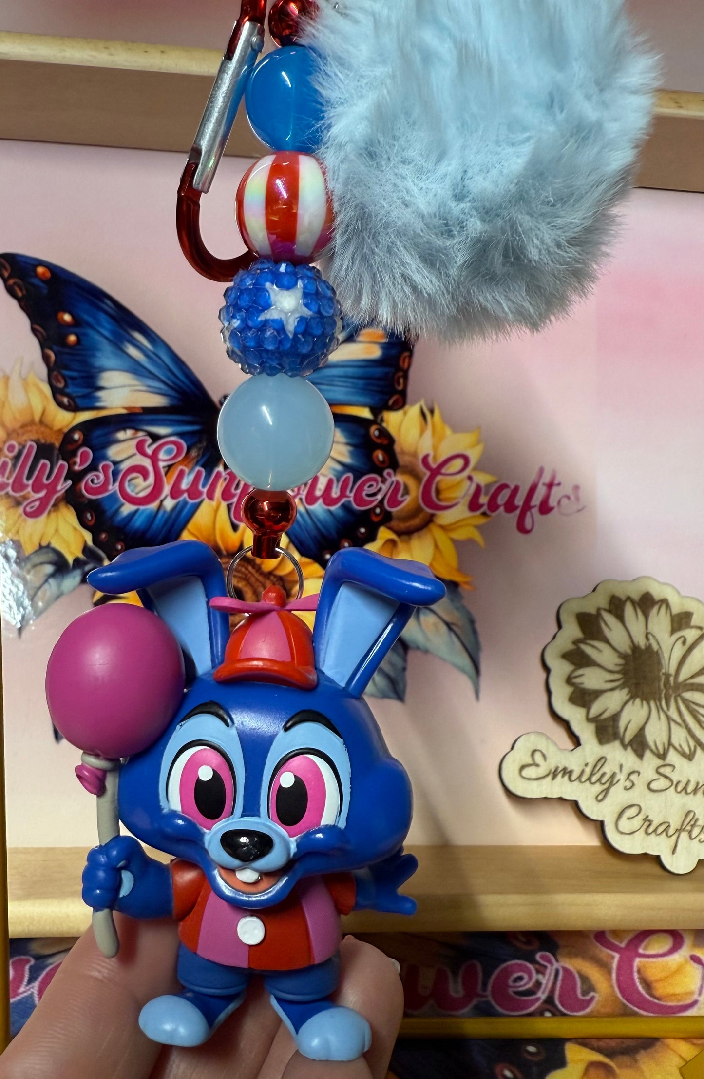 Bling It, Zip It, Charm It – Bag Charms, Keychains & Zipper Pulls That Pop! 💥🎉🪄