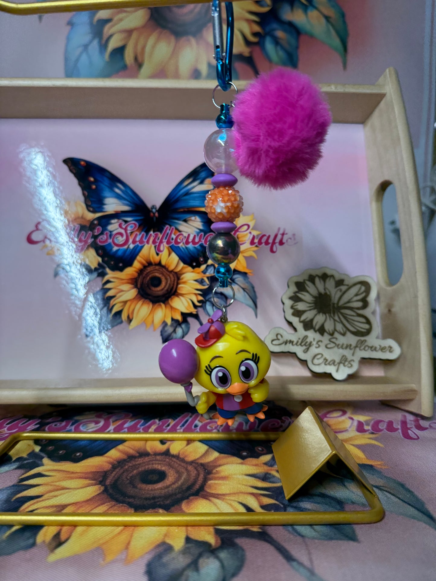 Bling It, Zip It, Charm It – Bag Charms, Keychains & Zipper Pulls That Pop! 💥🎉🪄