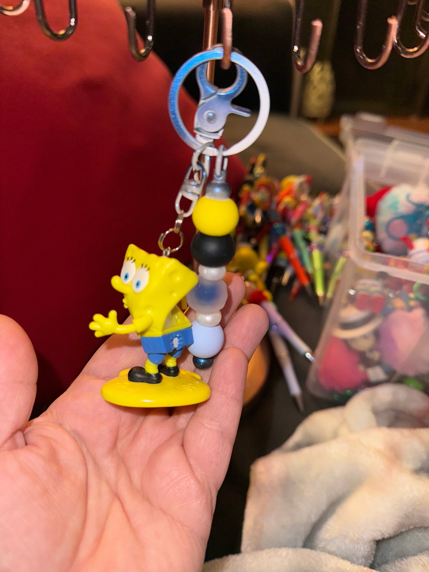 Bling It, Zip It, Charm It – Bag Charms, Keychains & Zipper Pulls That Pop! 💥🎉🪄