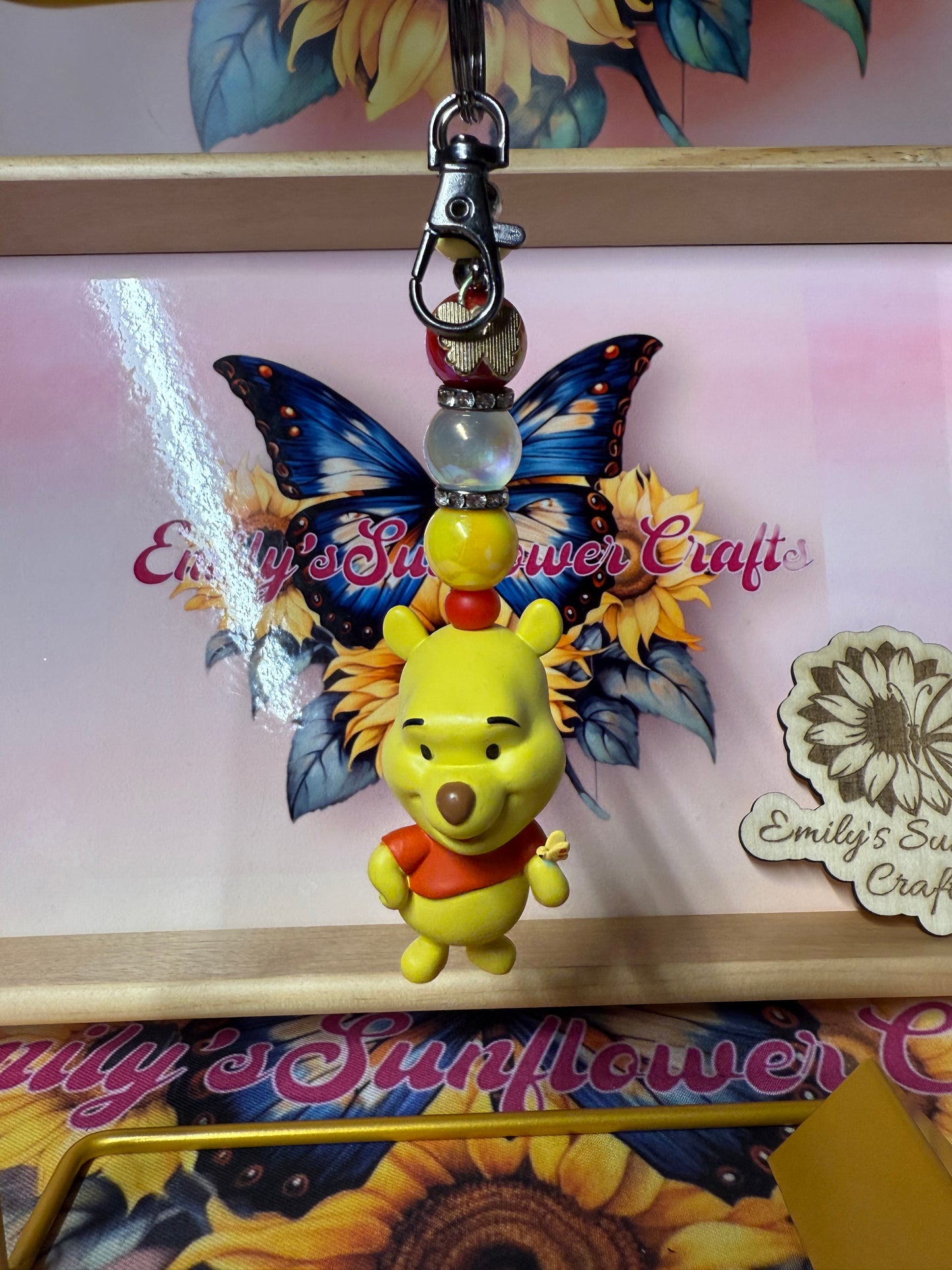 Bling It, Zip It, Charm It – Bag Charms, Keychains & Zipper Pulls That Pop! 💥🎉🪄