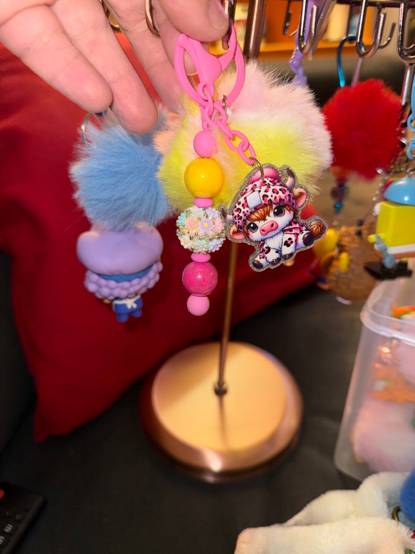 Bling It, Zip It, Charm It – Bag Charms, Keychains & Zipper Pulls That Pop! 💥🎉🪄