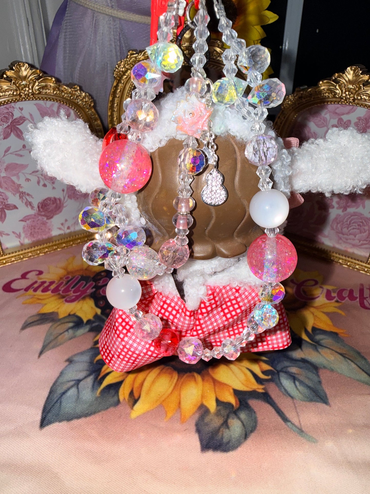 Bling It, Zip It, Charm It – Bag Charms, Keychains & Zipper Pulls That Pop! 💥🎉🪄