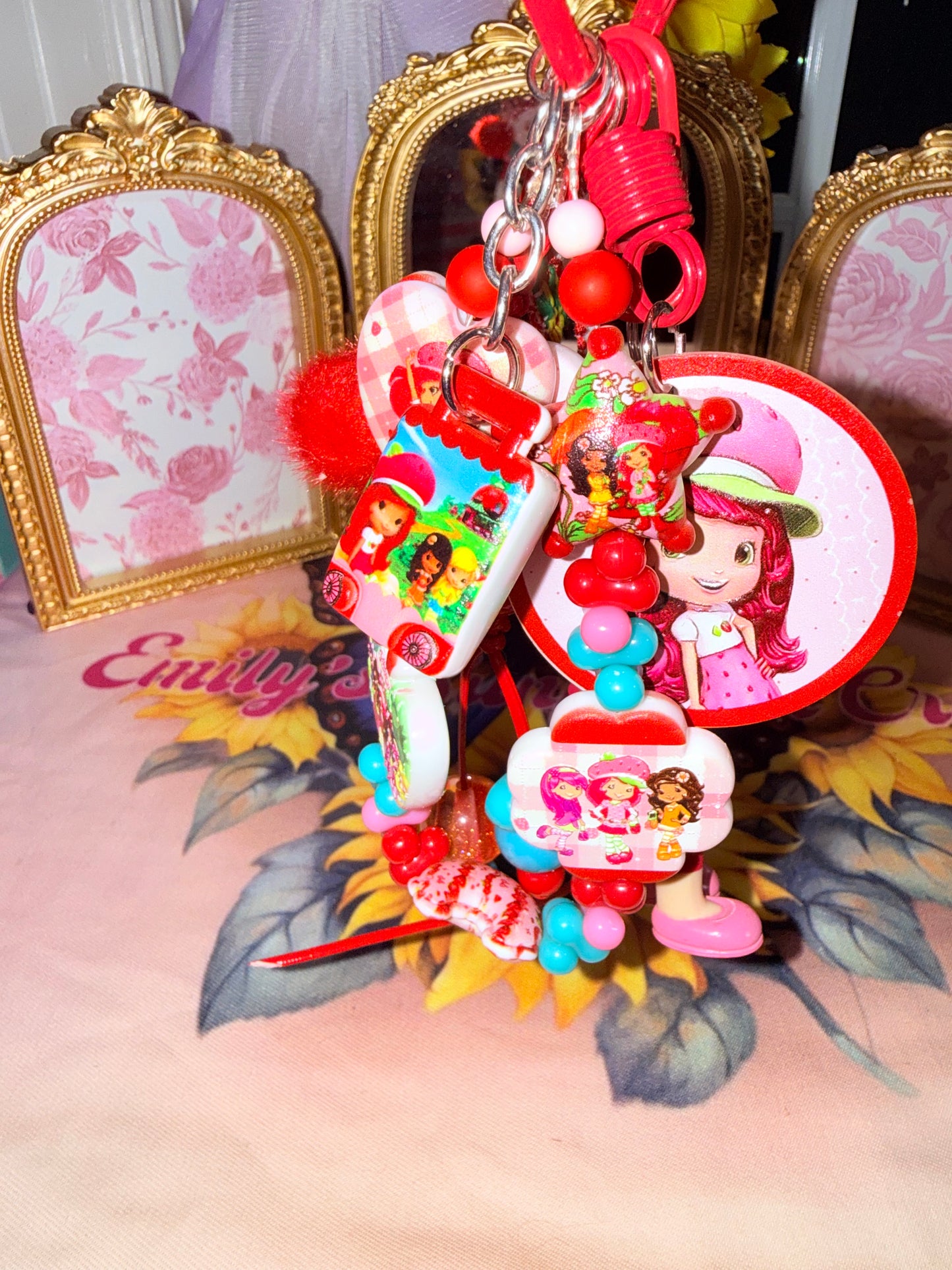 Bling It, Zip It, Charm It – Bag Charms, Keychains & Zipper Pulls That Pop! 💥🎉🪄