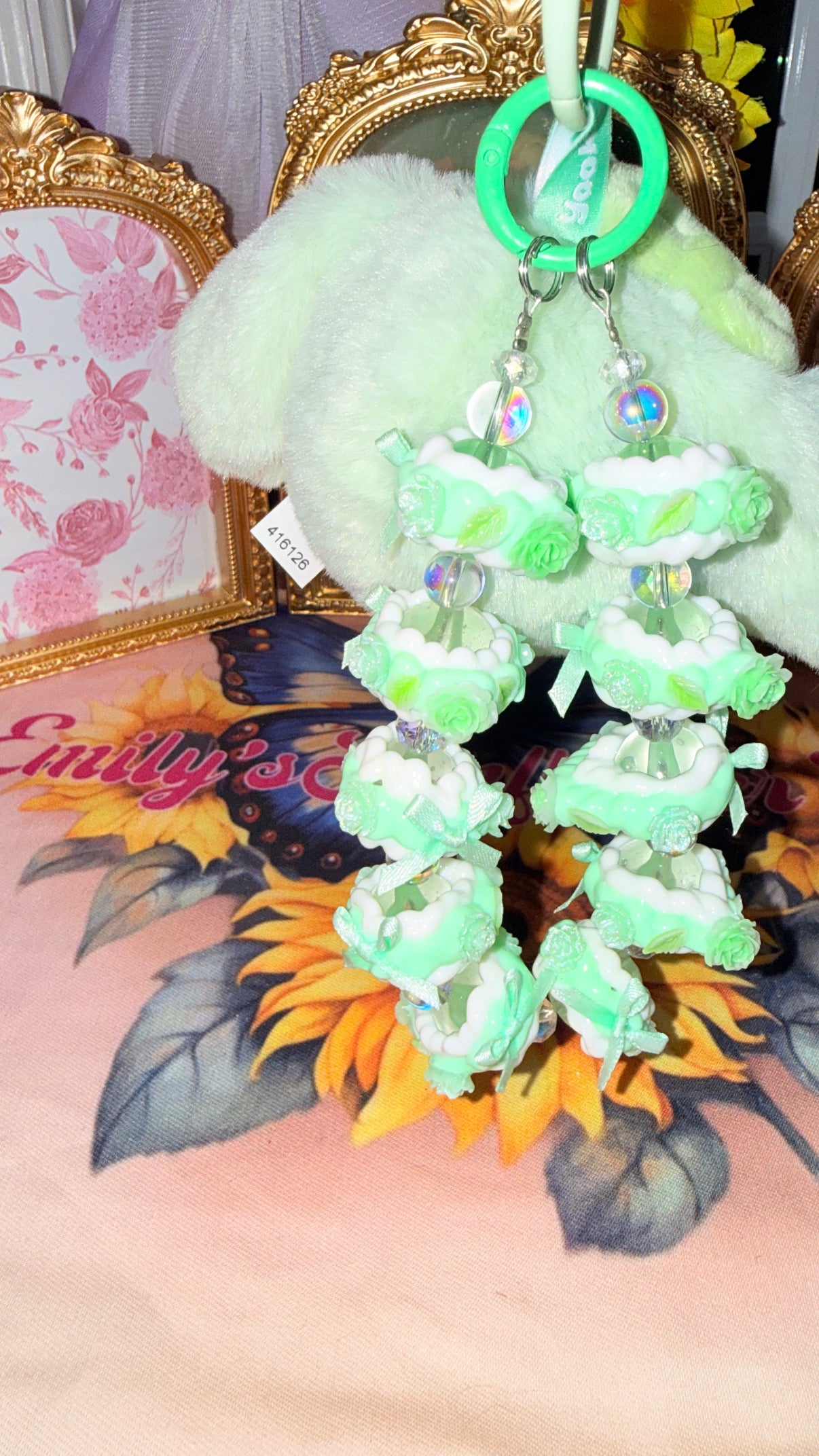 Bling It, Zip It, Charm It – Bag Charms, Keychains & Zipper Pulls That Pop! 💥🎉🪄